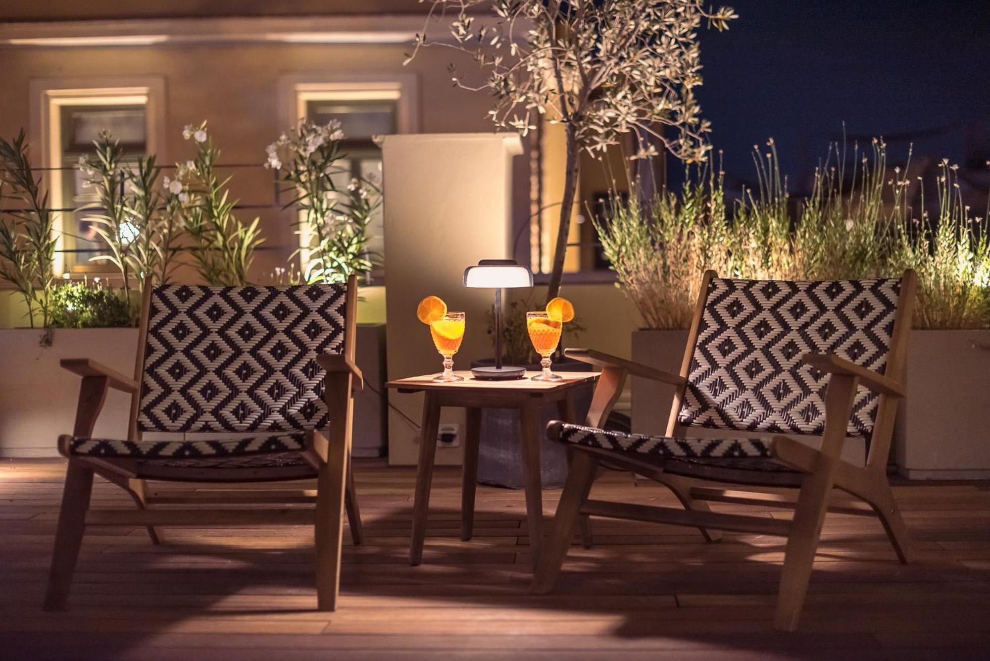 Moon And Stars Athens Otel Dış mekan fotoğraf